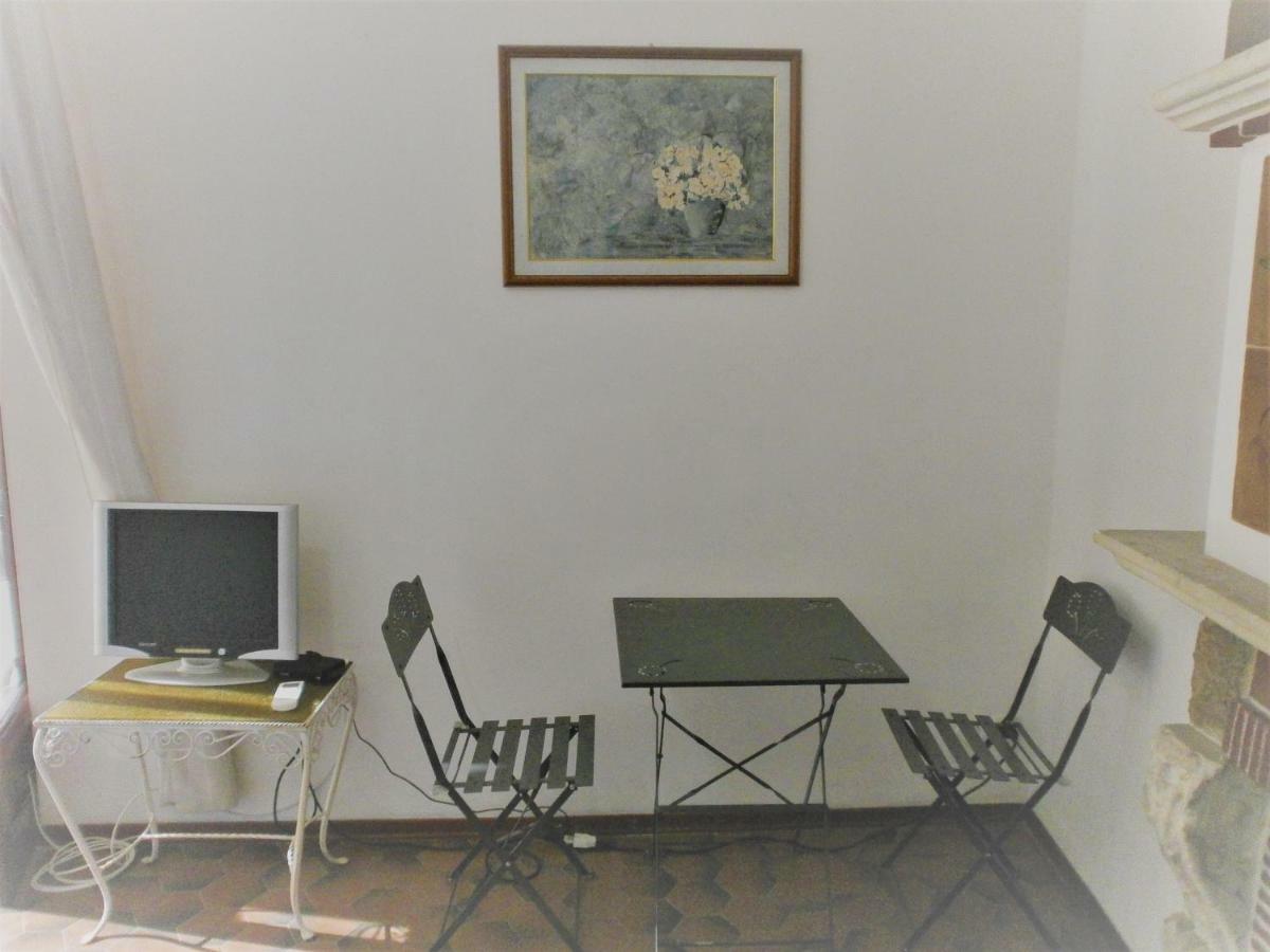 Casa Lungomare Villa จีอาร์ดีนี นักซอส ภายนอก รูปภาพ