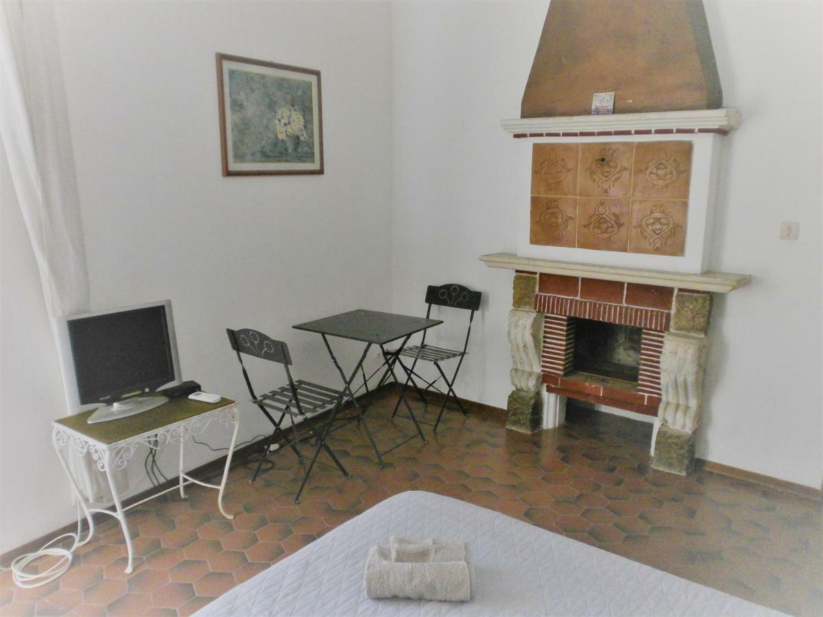 Casa Lungomare Villa จีอาร์ดีนี นักซอส ภายนอก รูปภาพ