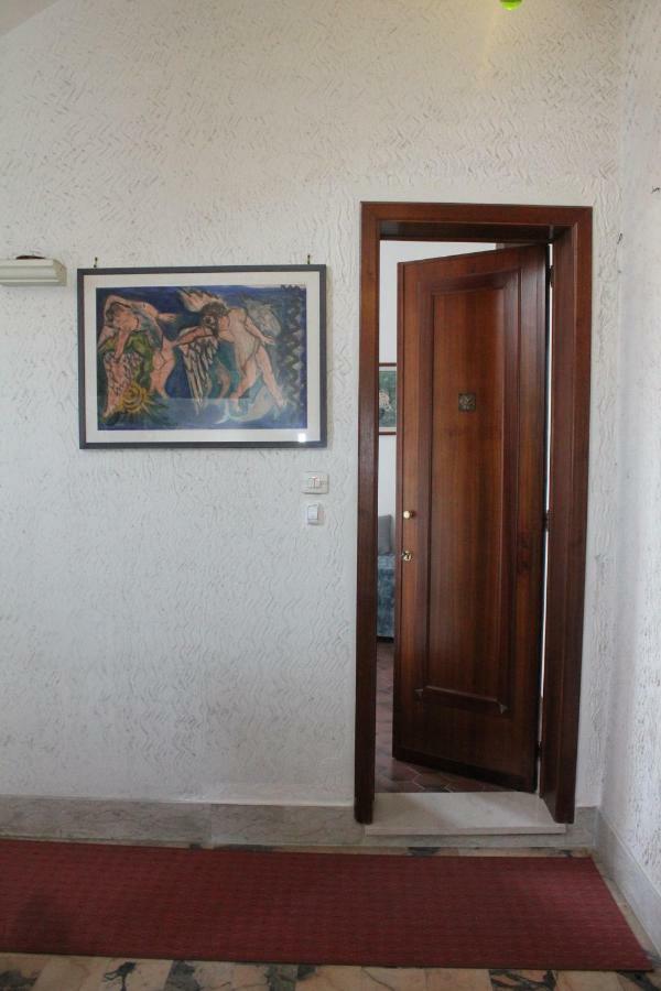 Casa Lungomare Villa จีอาร์ดีนี นักซอส ภายนอก รูปภาพ