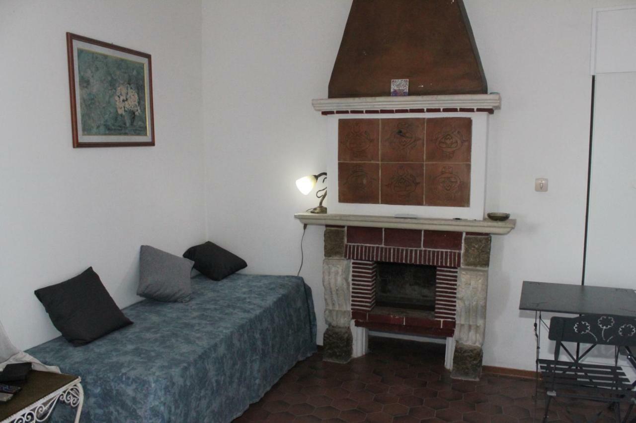 Casa Lungomare Villa จีอาร์ดีนี นักซอส ภายนอก รูปภาพ