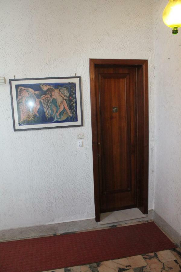 Casa Lungomare Villa จีอาร์ดีนี นักซอส ภายนอก รูปภาพ